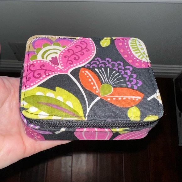 Vera Bradley Pirouette Pink Travel Bag and Pill Case - Picture 13 of 14